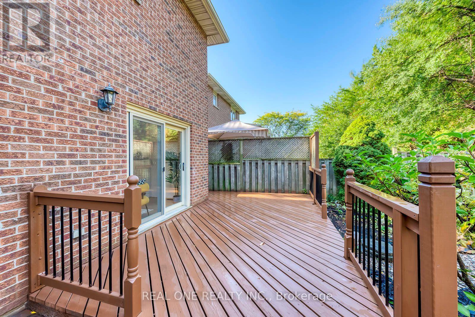 403 Parkridge Crescent, Oakville, ON photo 46