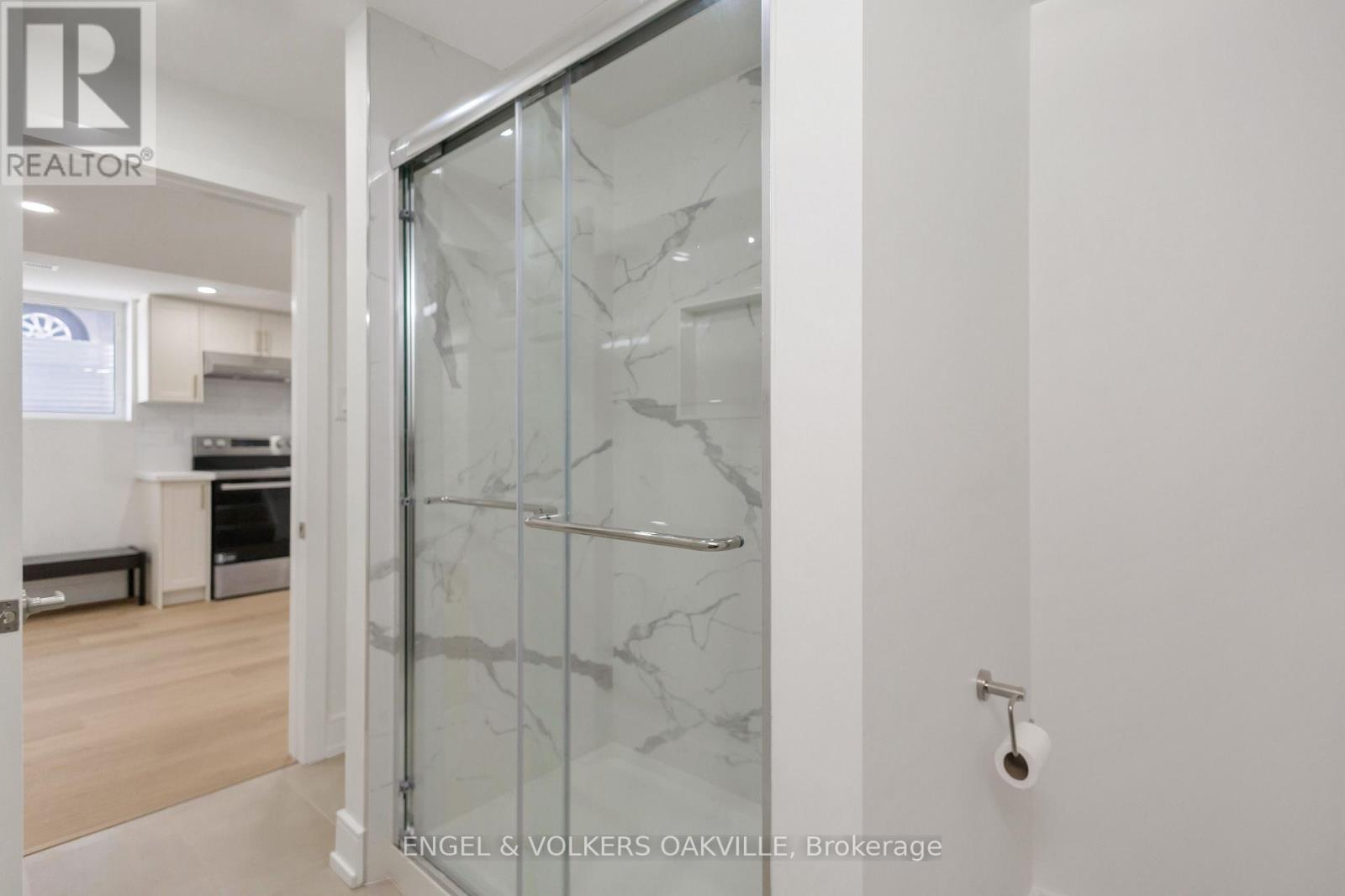 25 Hines Crescent, London South, ON photo 27