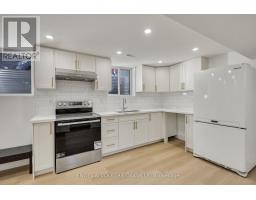 25 Hines Crescent, London South, ON N6C3A2 Photo 22