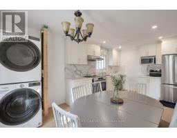 Kitchen - 25 Hines Crescent, London South, ON N6C3A2 Photo 8