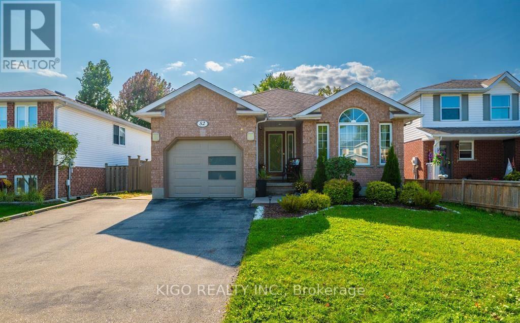 52 Dawn Crescent, photo 1 of 40