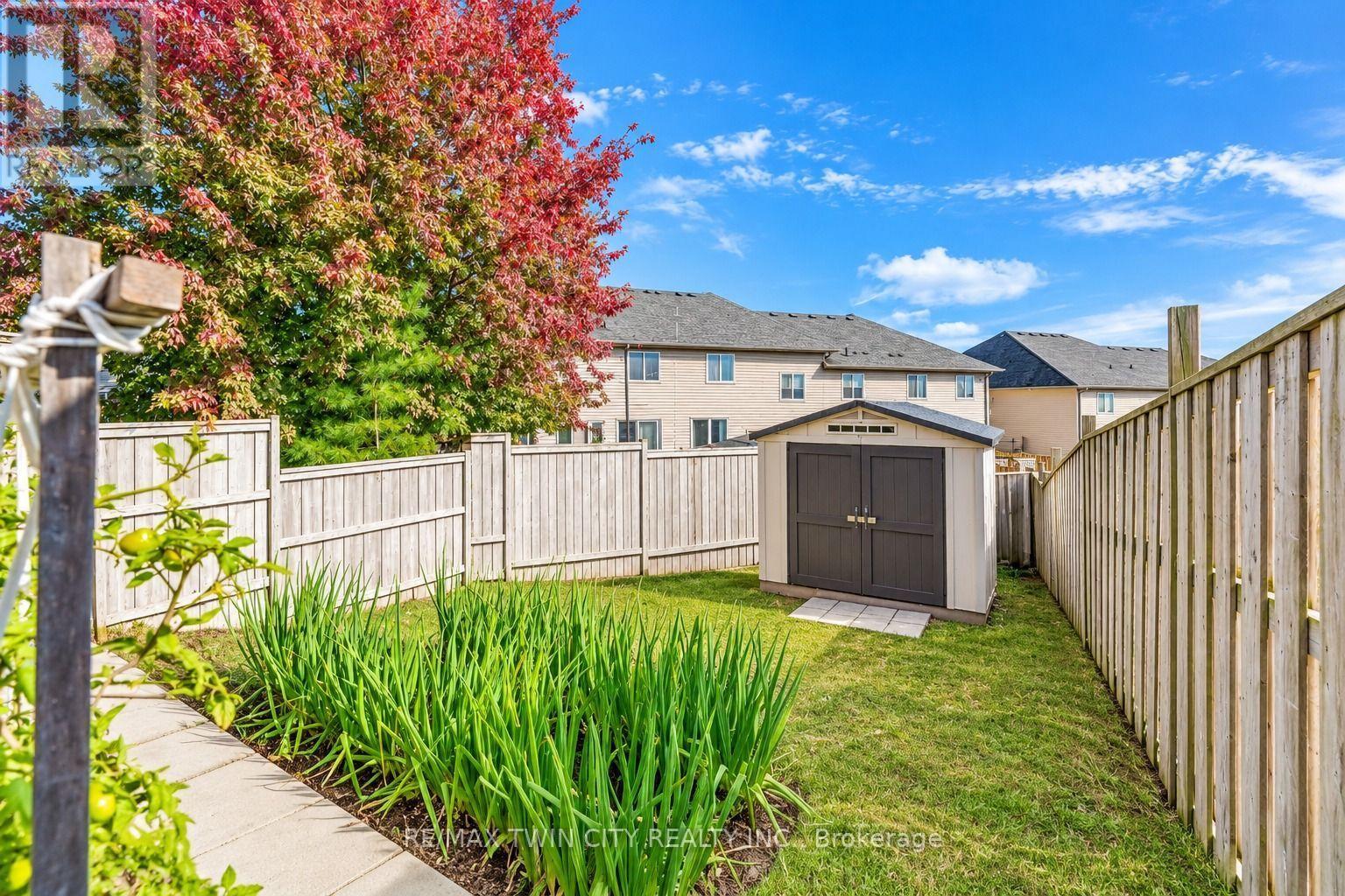 639 CRAWFORD Crescent, Woodstock, ON photo 37