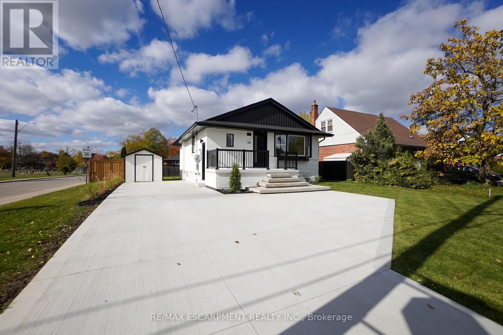 136 Warren Avenue, Hamilton, ON photo 3