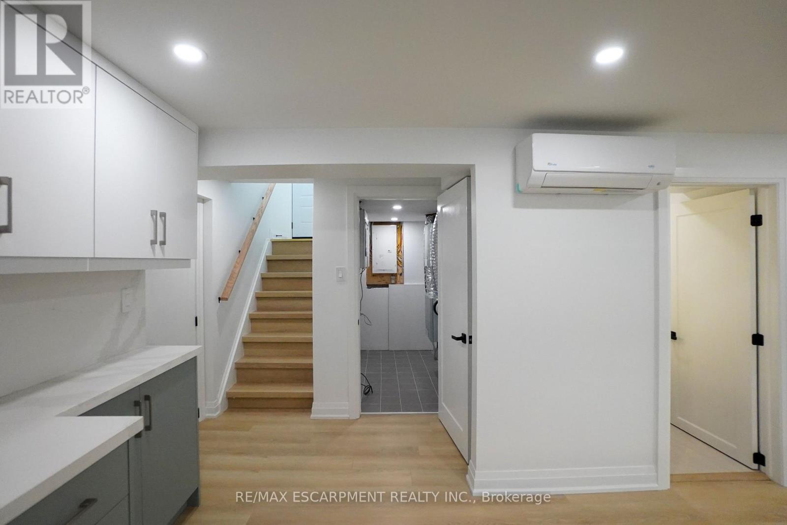 136 Warren Avenue, Hamilton, ON photo 30