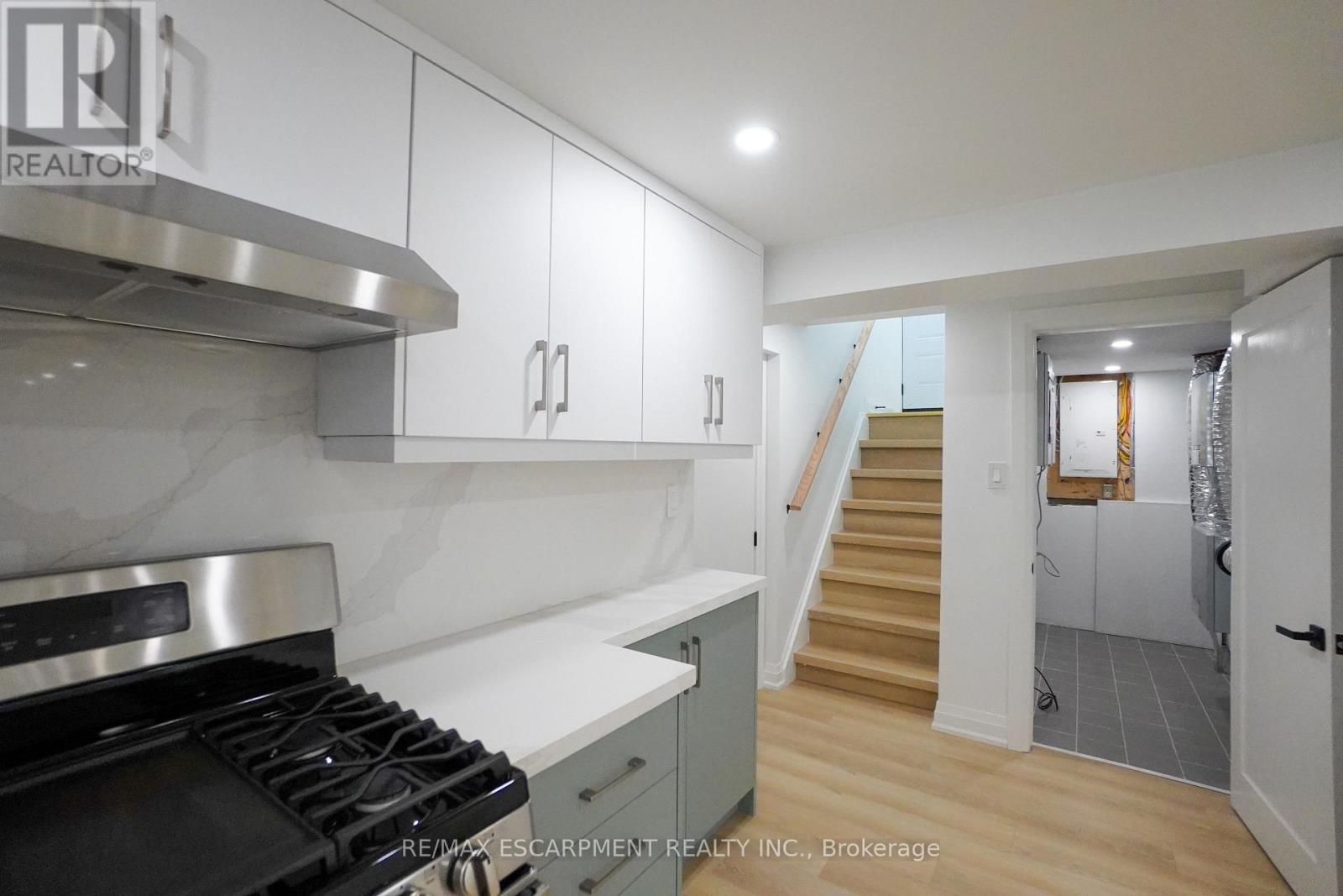 136 Warren Avenue, Hamilton, ON photo 31