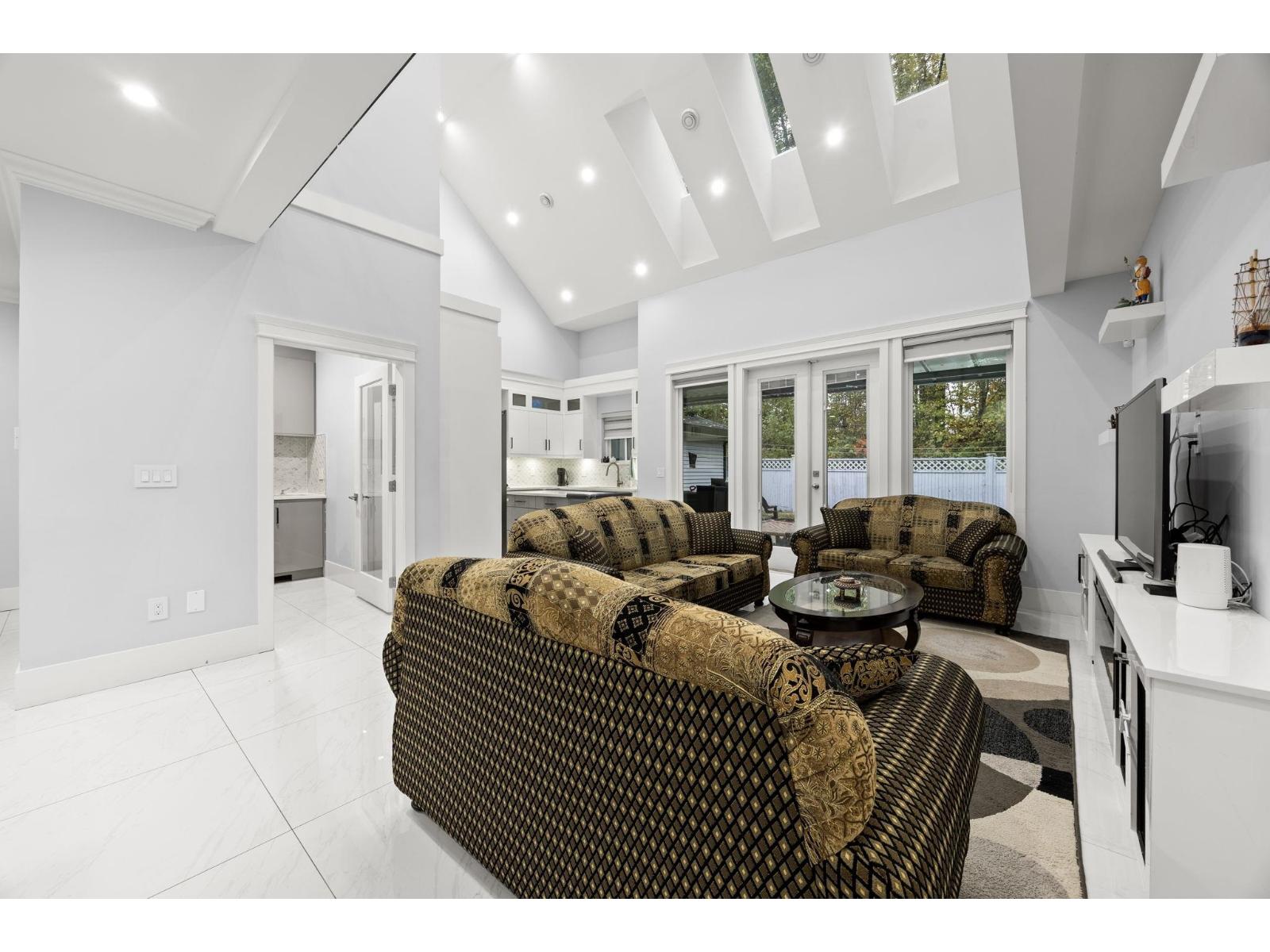 12973 Glengarry Crescent, Surrey — photo 10