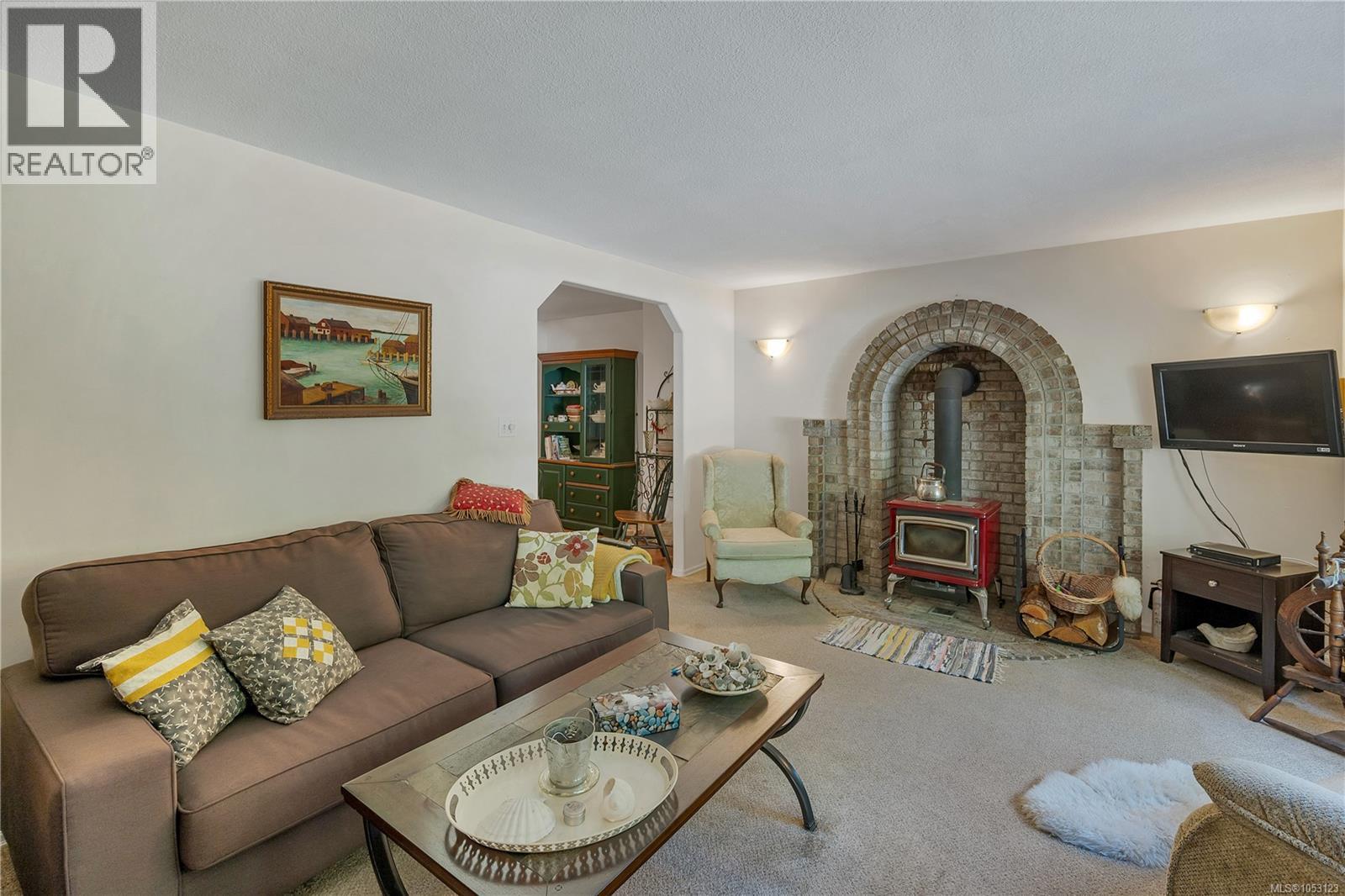 1492 Hyacinthe Bay Rd - 10