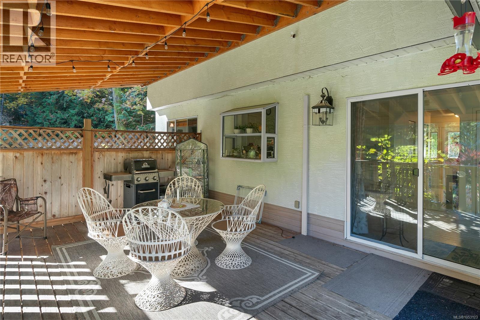 1492 Hyacinthe Bay Rd - 21