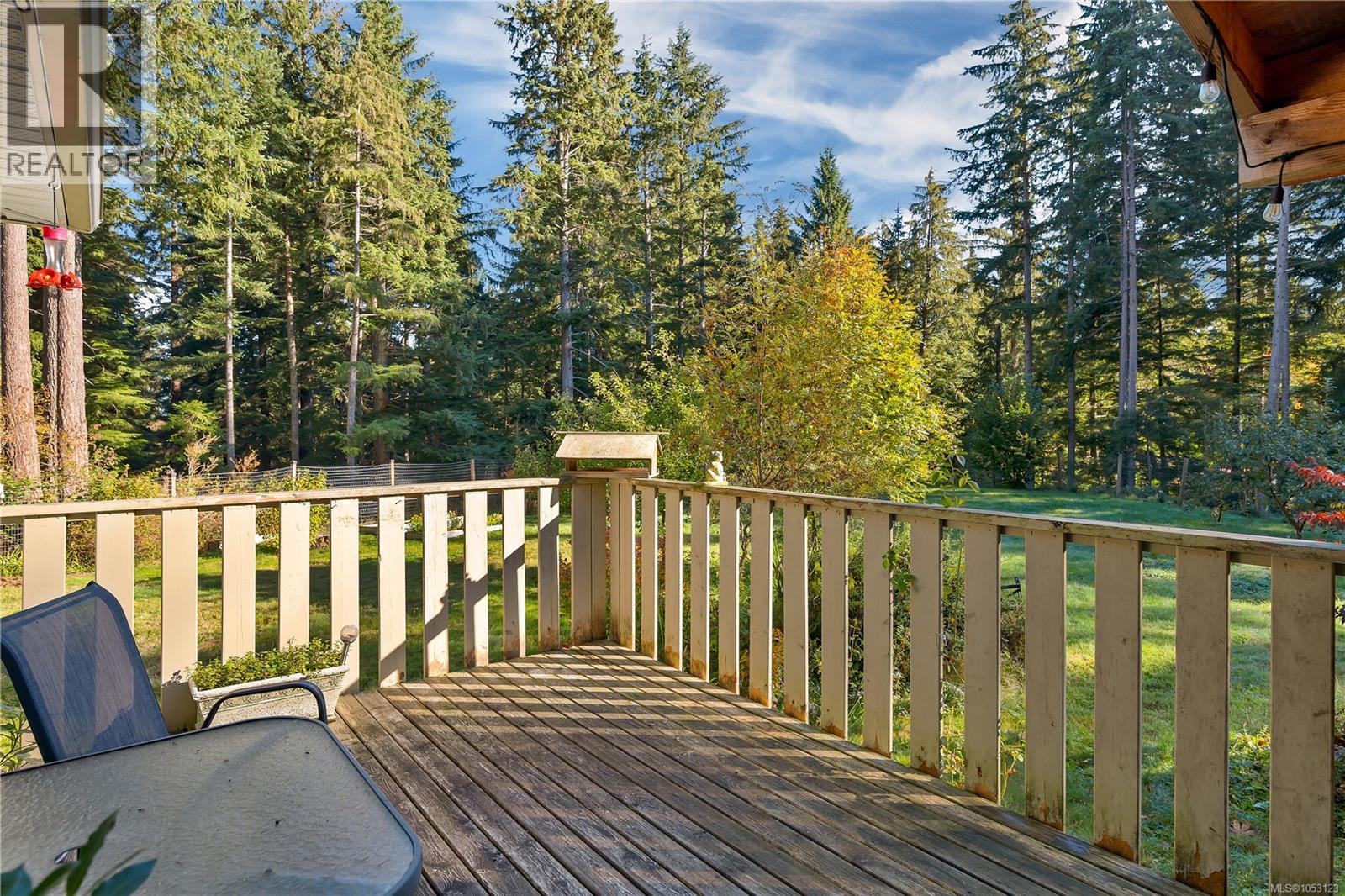 1492 Hyacinthe Bay Rd - 24
