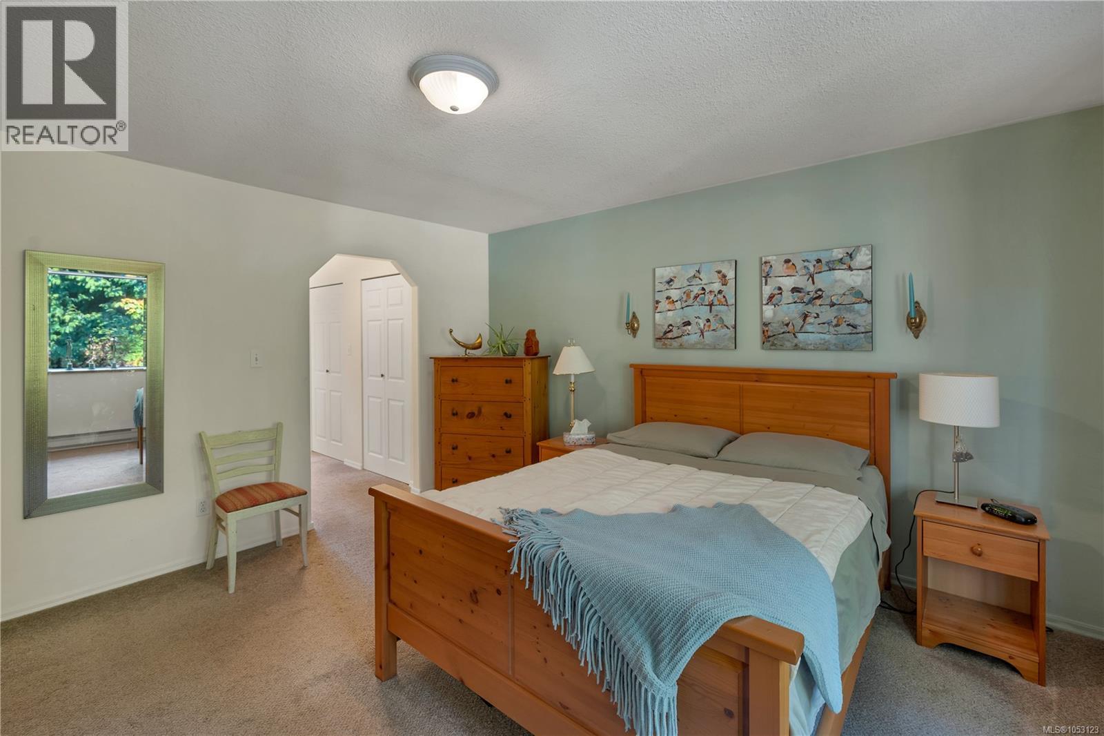 1492 Hyacinthe Bay Rd - 40
