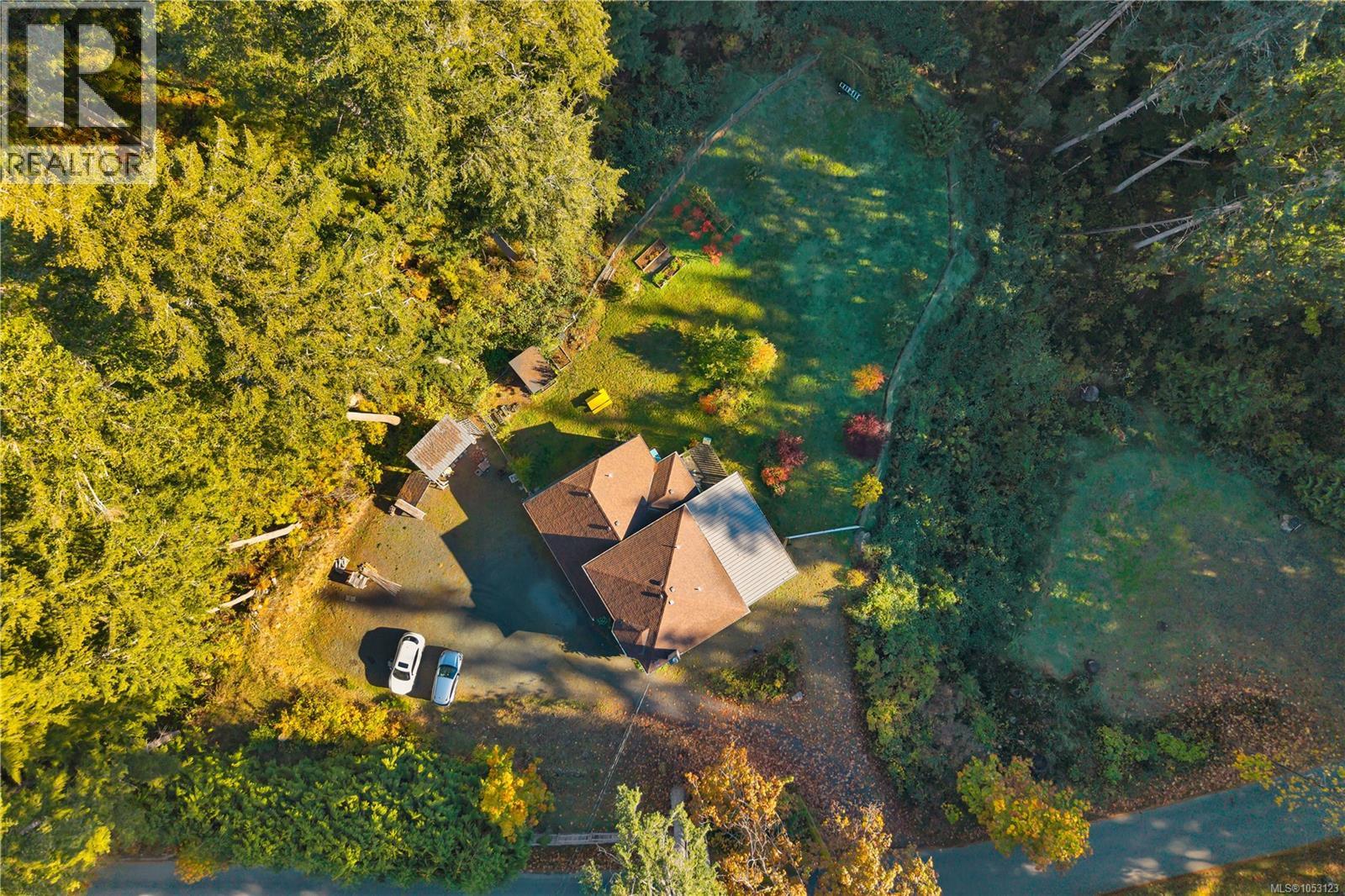 1492 Hyacinthe Bay Rd - 53