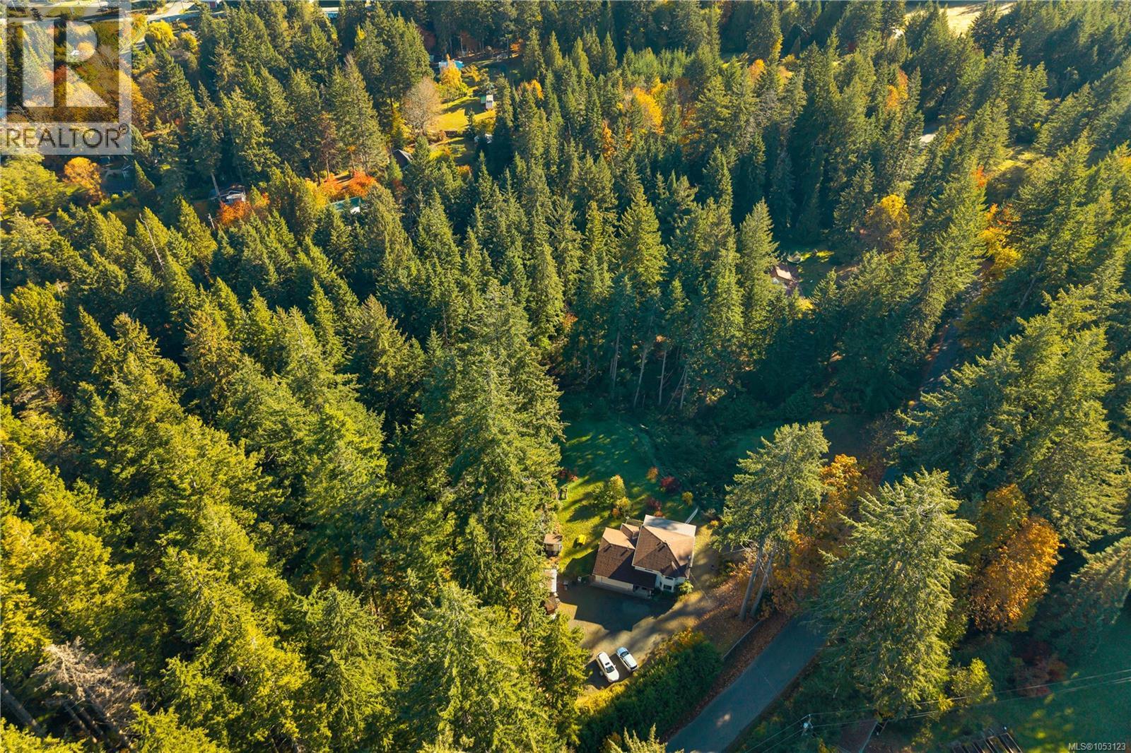1492 Hyacinthe Bay Rd - 54