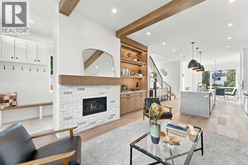 4918 21 Avenue NW, Calgary — photo 14