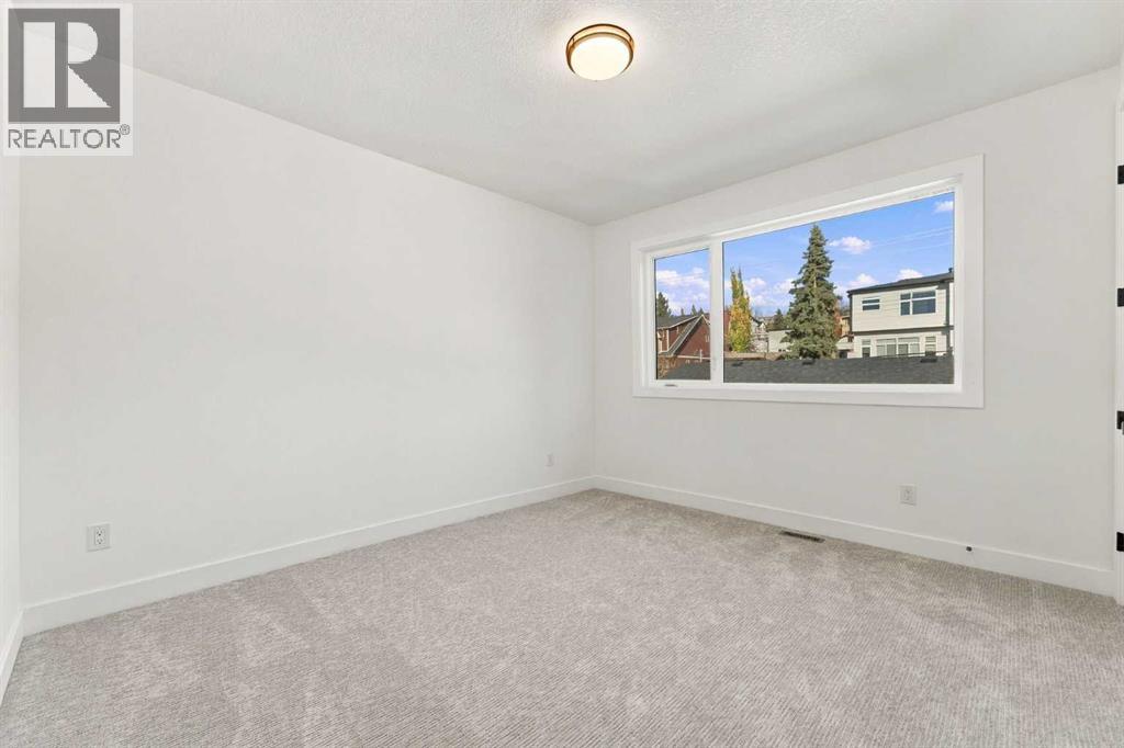 4918 21 Avenue NW, Calgary — photo 27