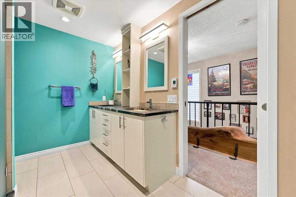 512 Point Mckay Grove NW, Calgary — photo 36