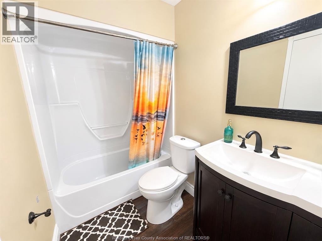 #4D 540 OUELLETTE AVENUE - 15