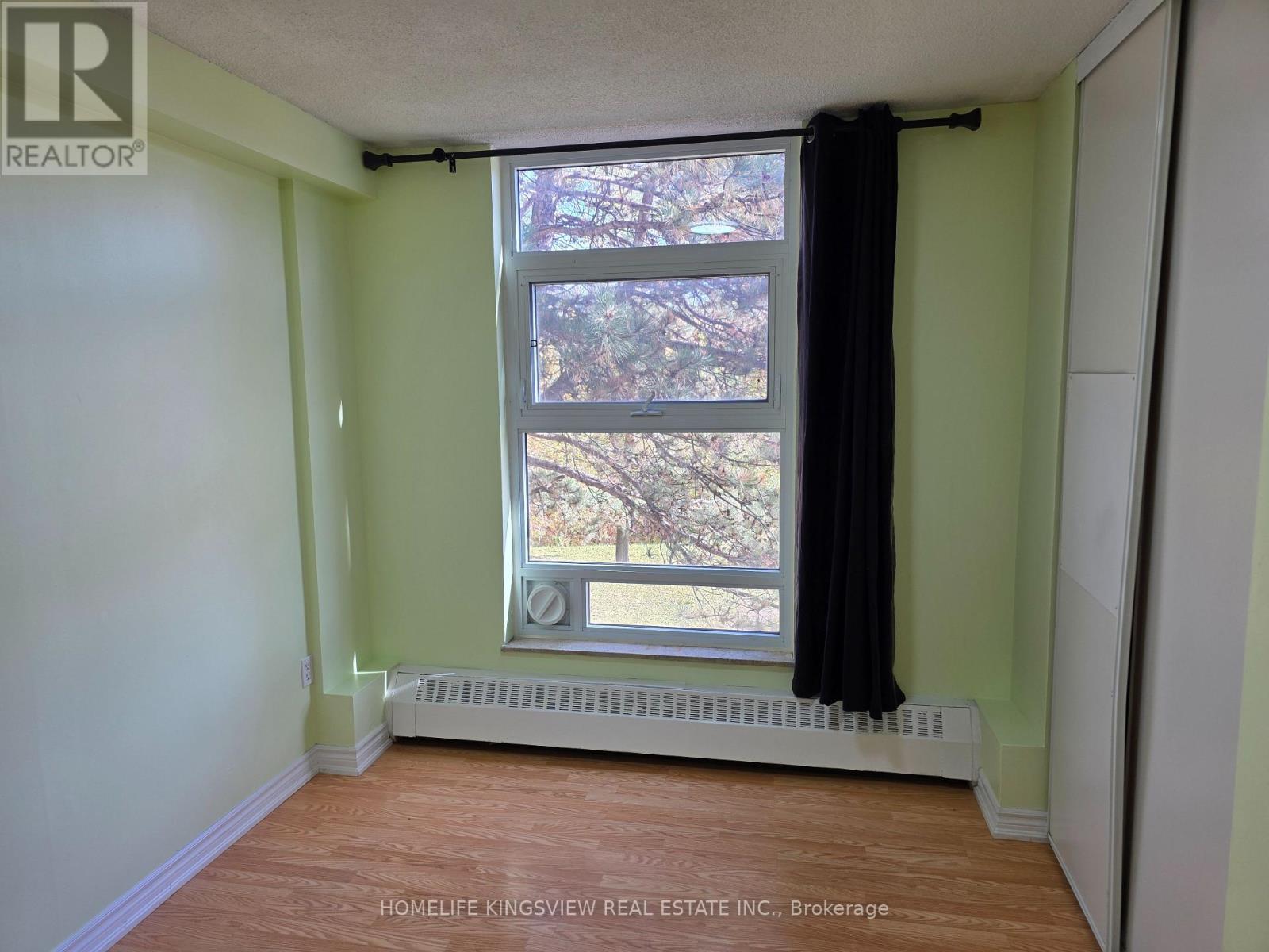211- 335 Driftwood Avenue, Toronto, ON photo 18