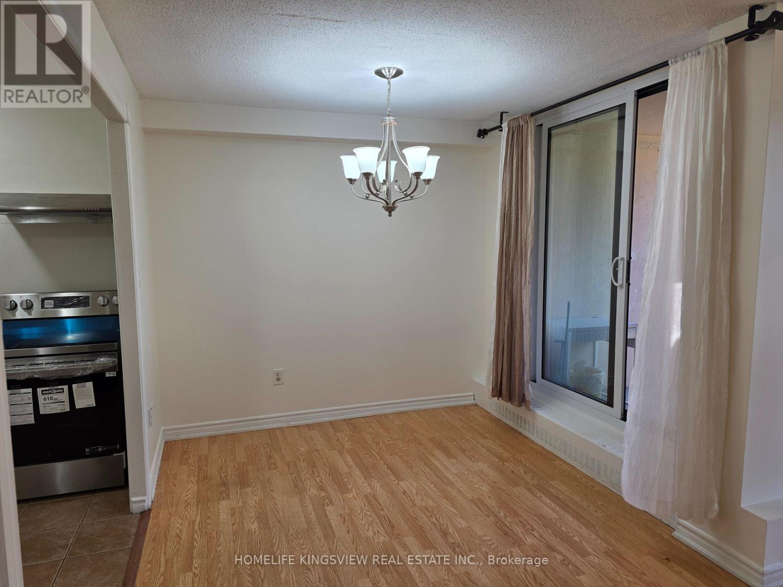 211- 335 Driftwood Avenue, Toronto, ON photo 13