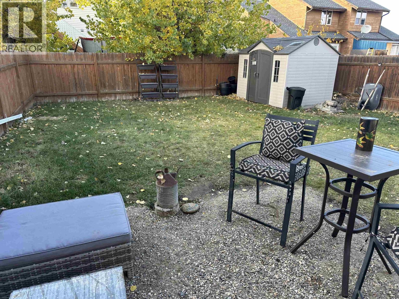 10406 88A STREET - 24