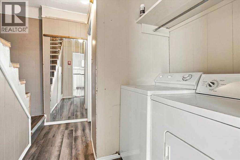 9904 101 Avenue, photo 17 of 28
