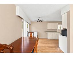 2548 Sunvalley Crescent, Abbotsford, BC V4X1J5 Photo 12