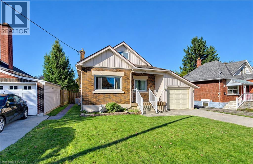 144 Graham Street, photo 1 of 49