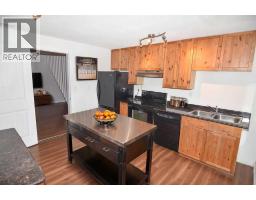 Primary Bedroom - 104 Railway Avenue E, Carseland, AB T0J0M0 Photo 6