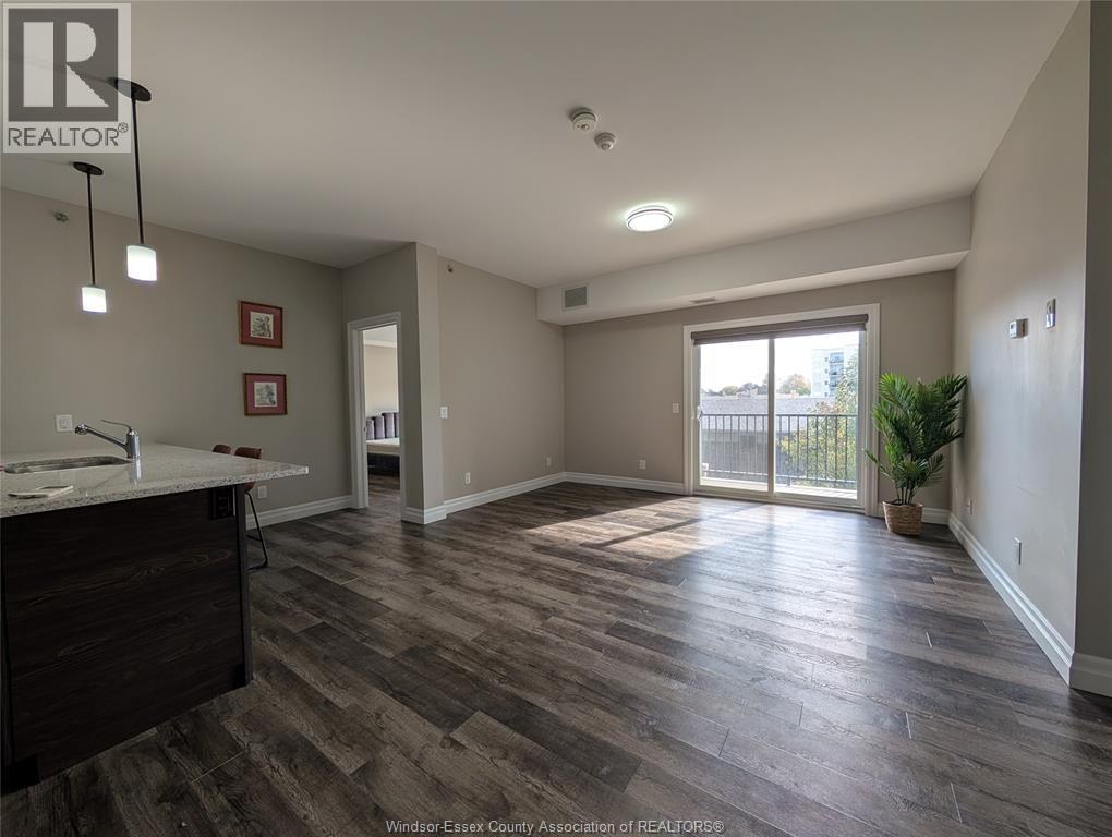 5840 NEWMAN Unit# 208, LaSalle — photo 2