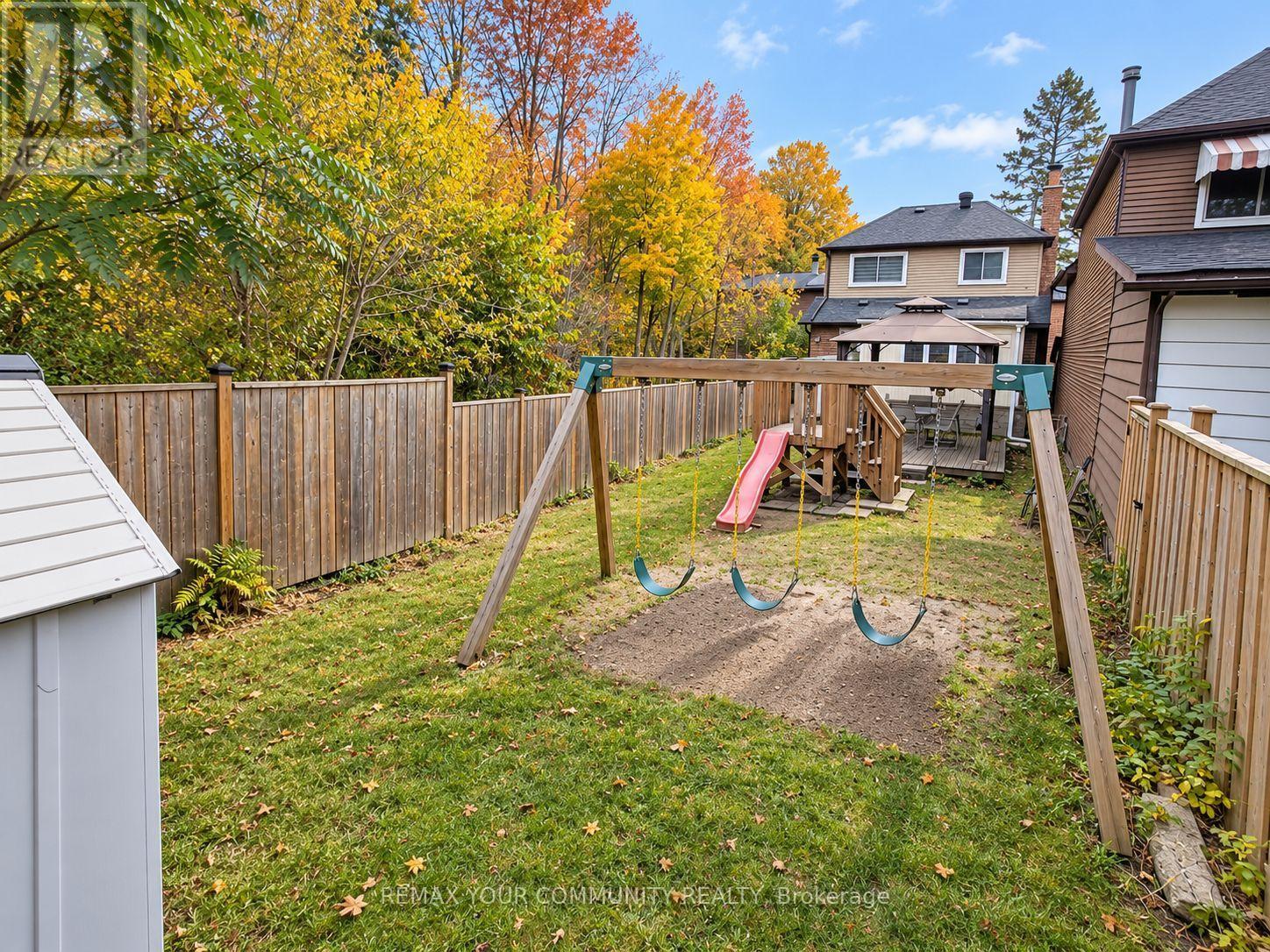 76 Deanscroft Square, Toronto, ON photo 45