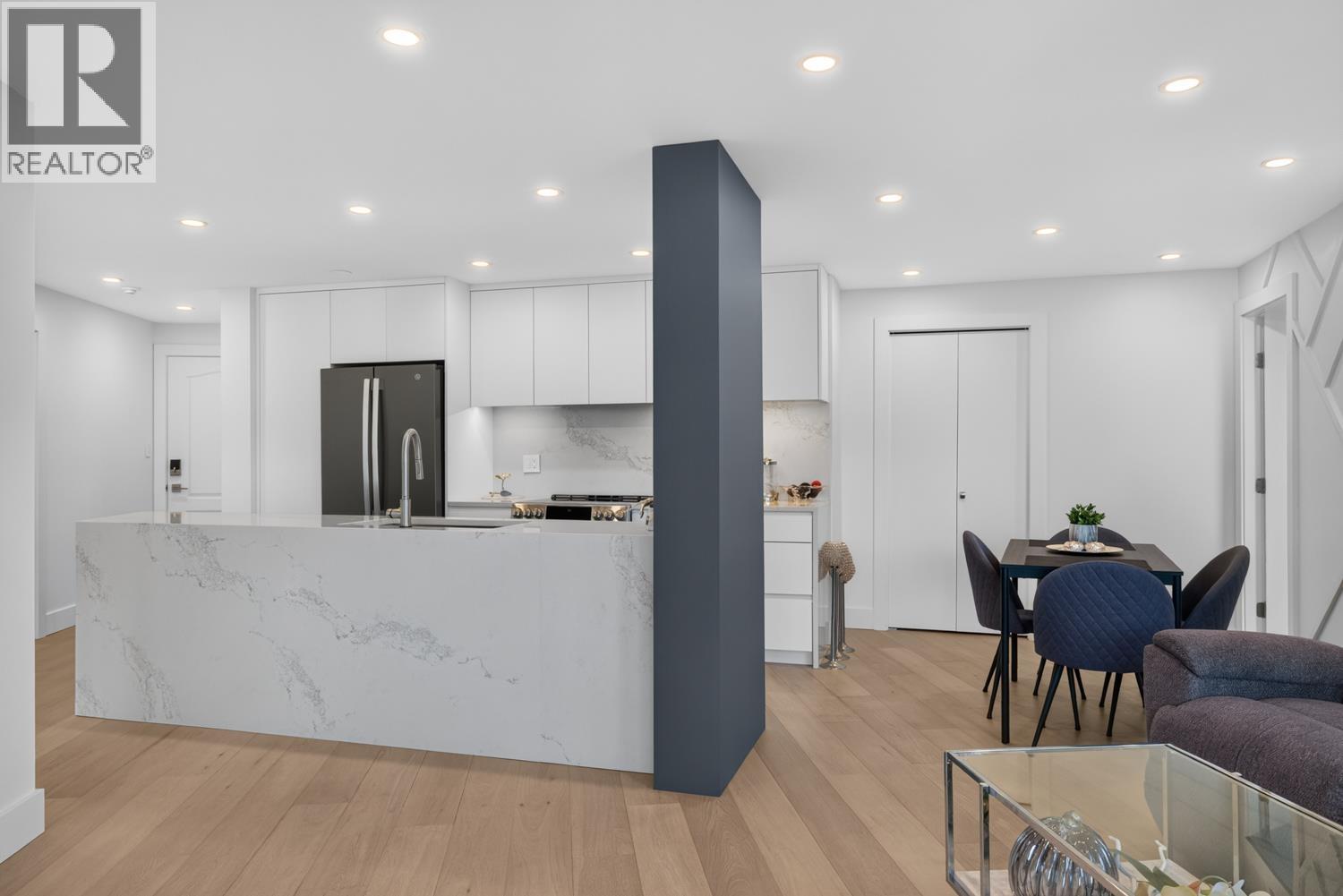 903 995 Roche Point Drive, North Vancouver — photo 17