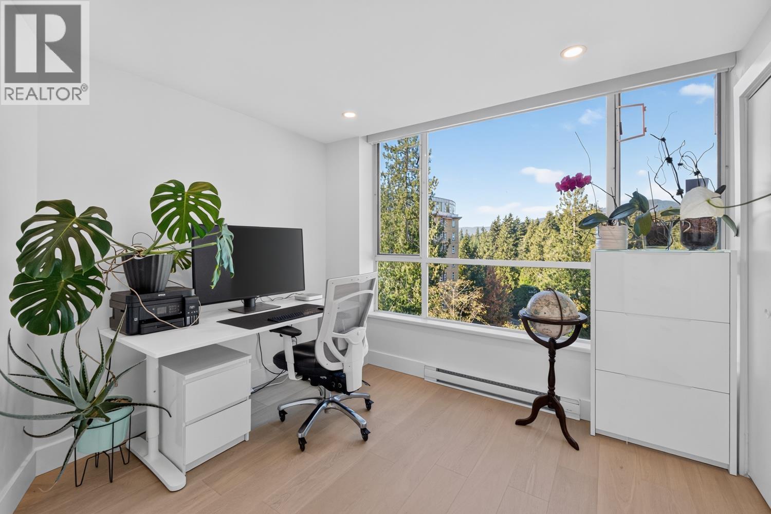 903 995 Roche Point Drive, North Vancouver — photo 25