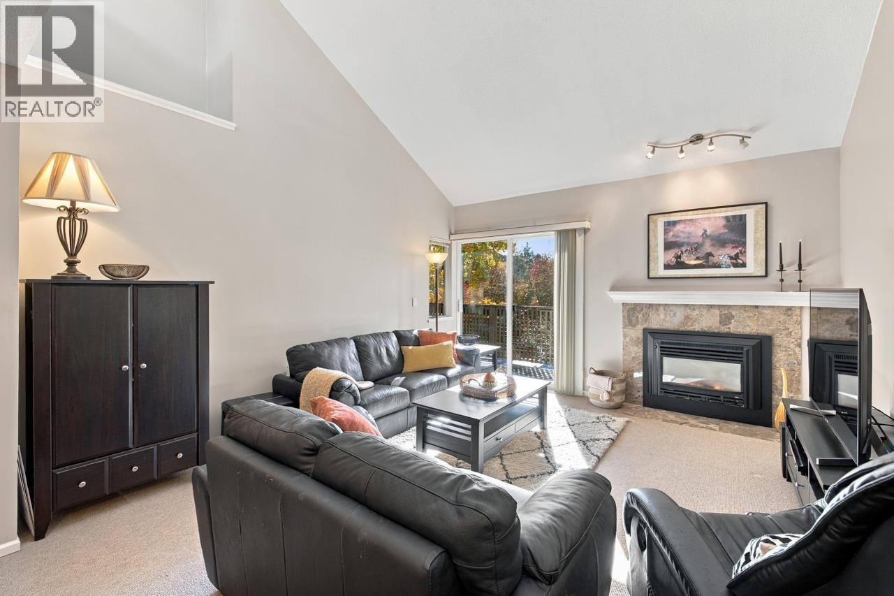 806 ROCHE POINT DRIVE