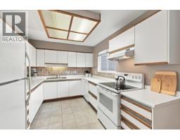 806 Roche Point Drive, North Vancouver, BC V7H2T8 Photo 17