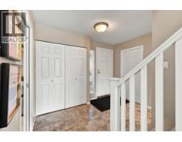 806 Roche Point Drive, North Vancouver, BC V7H2T8 Photo 8