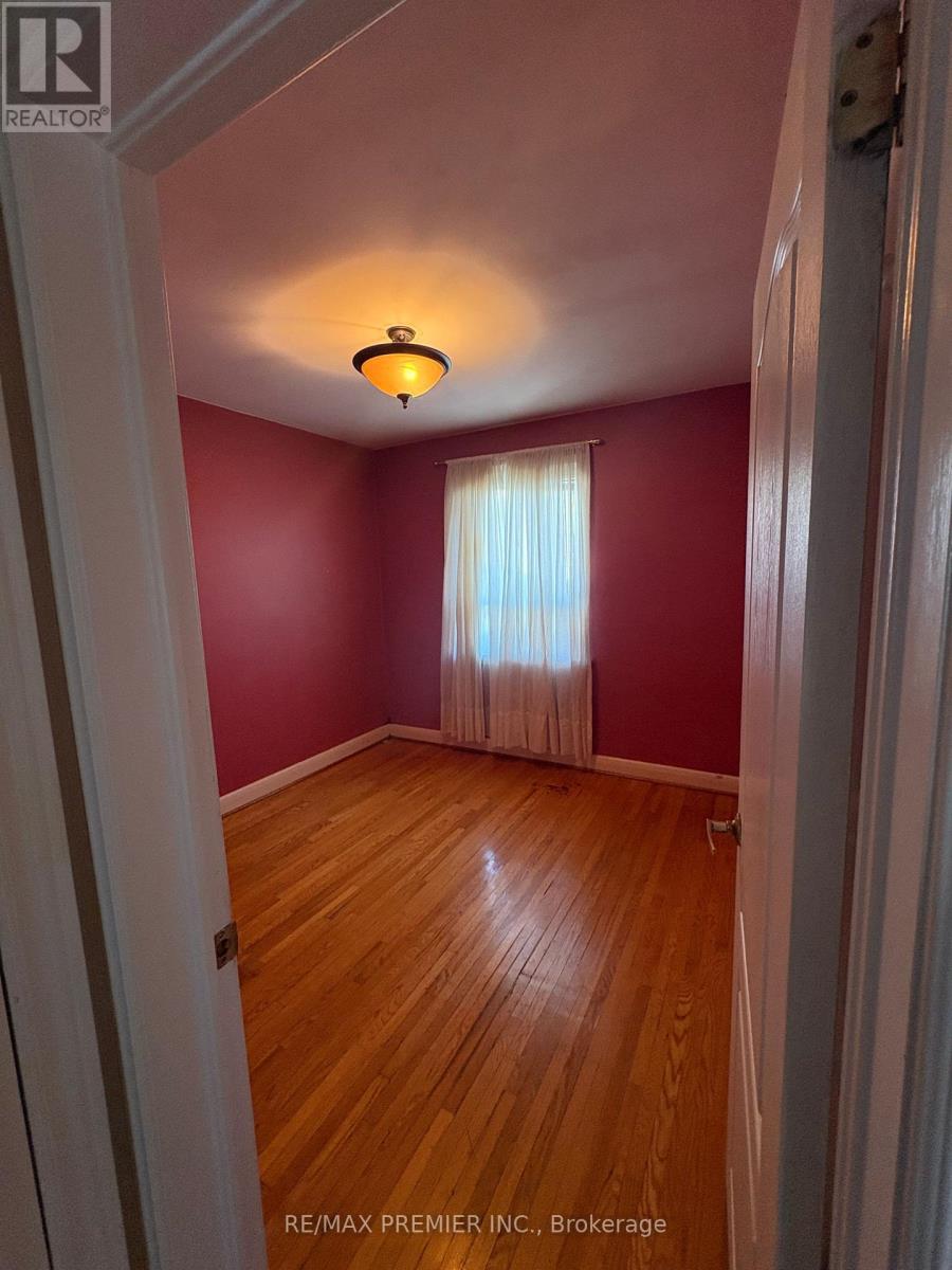 50 DEEVALE ROAD - 9