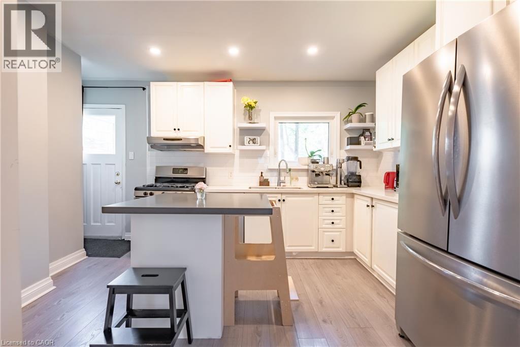 316 BOLD Street - 10
