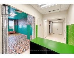 303 - 2045 Dufferin Street, Toronto, ON M6E3R4 Photo 12