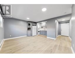 244 Overbrook Place, Toronto, ON M3H4R7 Photo 7
