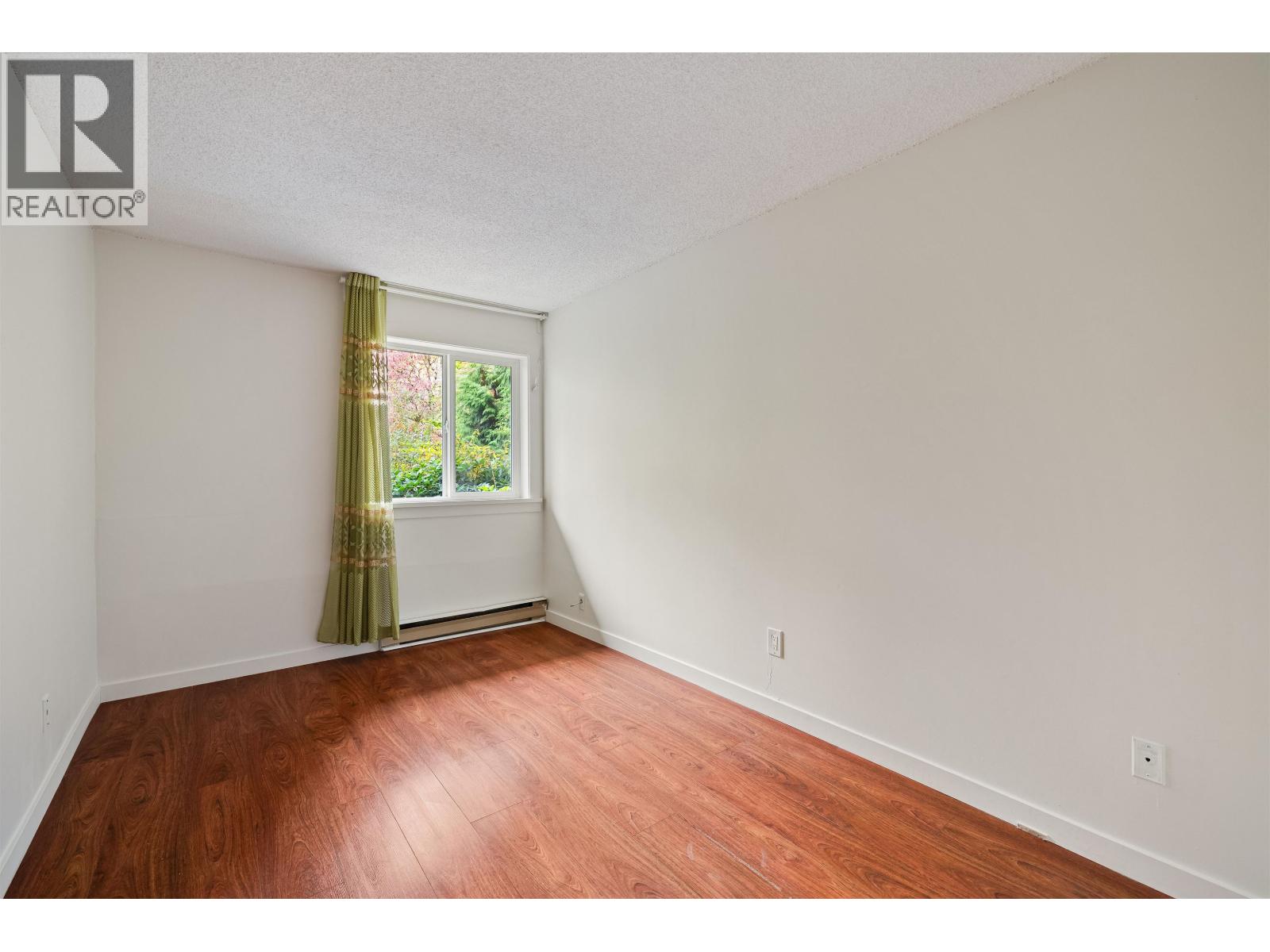106 9880 Manchester Drive, Burnaby — photo 14