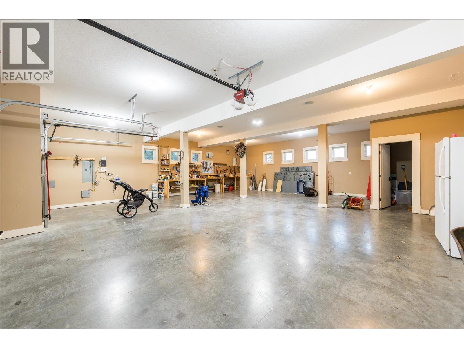  5500 Rockface Road, Kelowna
