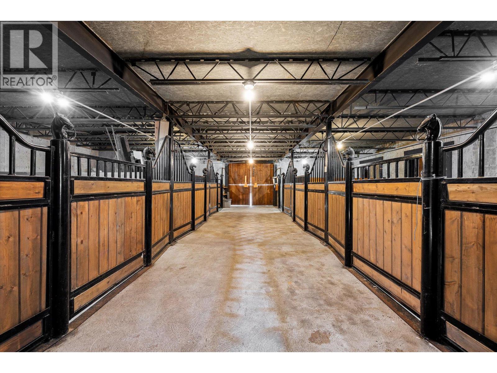  5500 Rockface Road, Kelowna