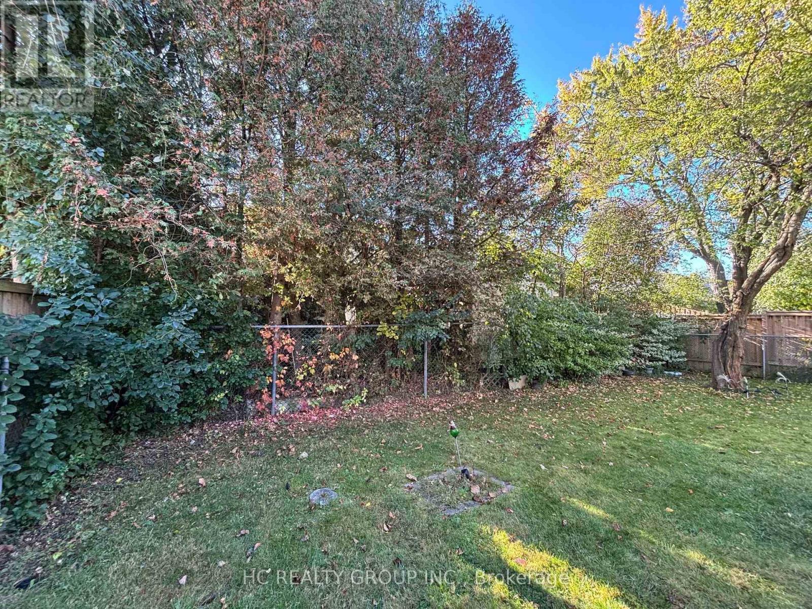 27 Lucas Lane, Ajax, ON photo 15
