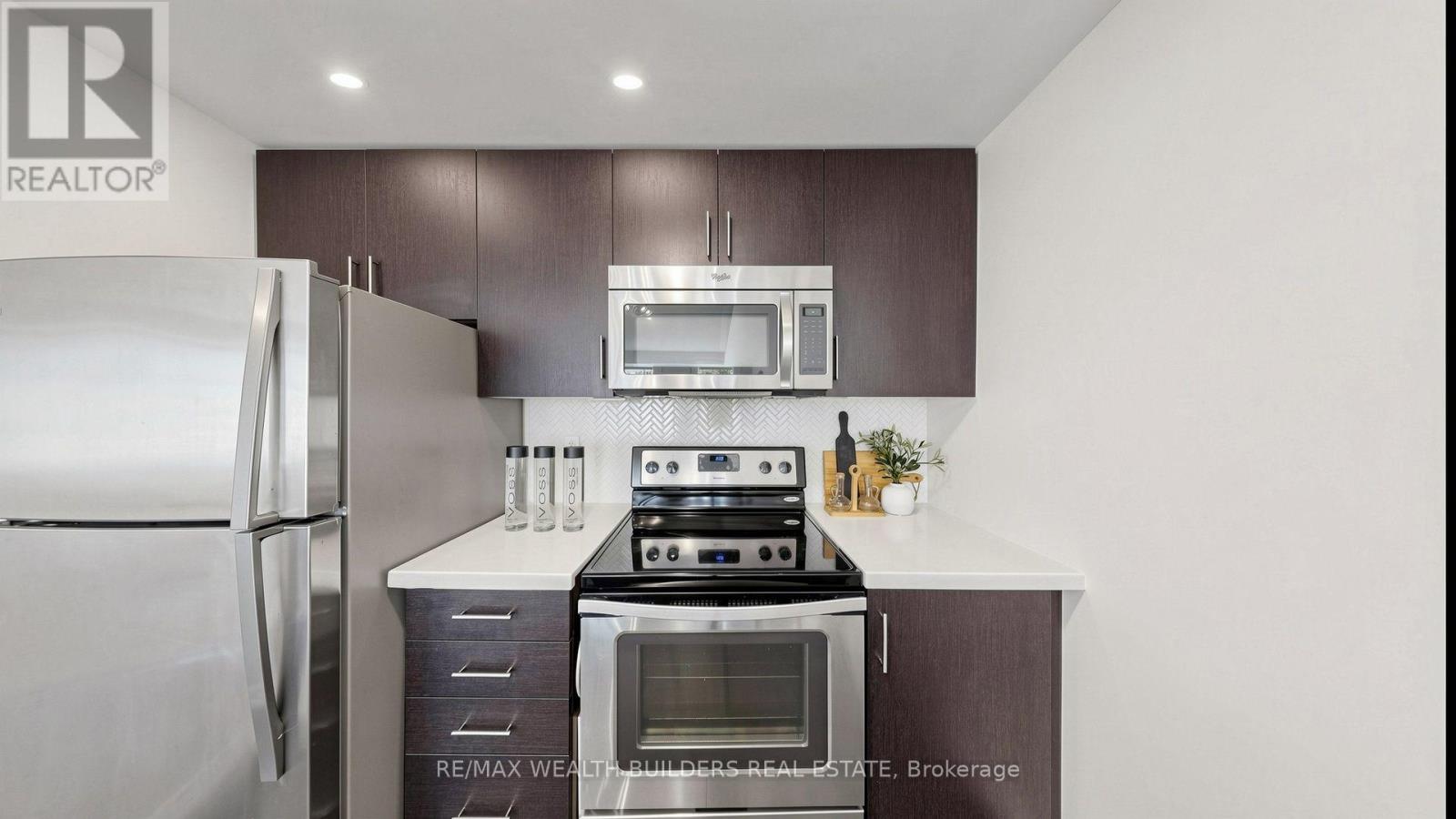 115- 40 Carnation Avenue, Toronto, ON photo 9