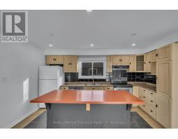 Main - 78 Commerford Street, Thorold, ON L2V4R1 Photo 9