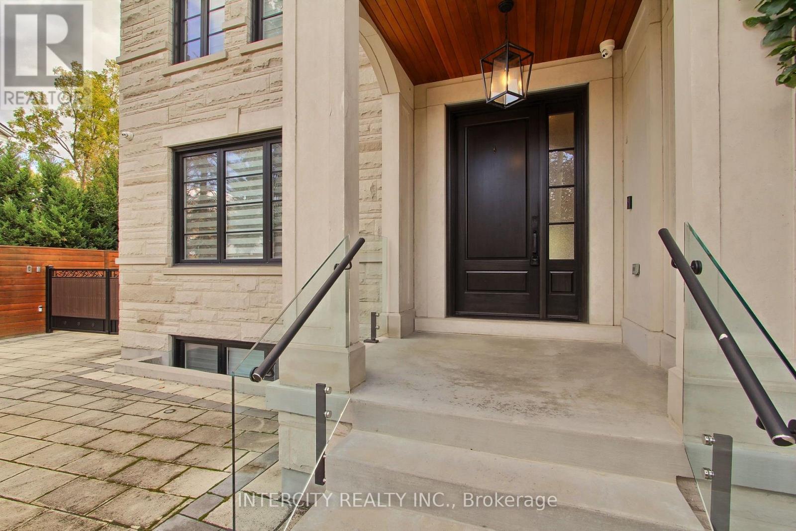 Photo of 45 NORDALE CRESCENT