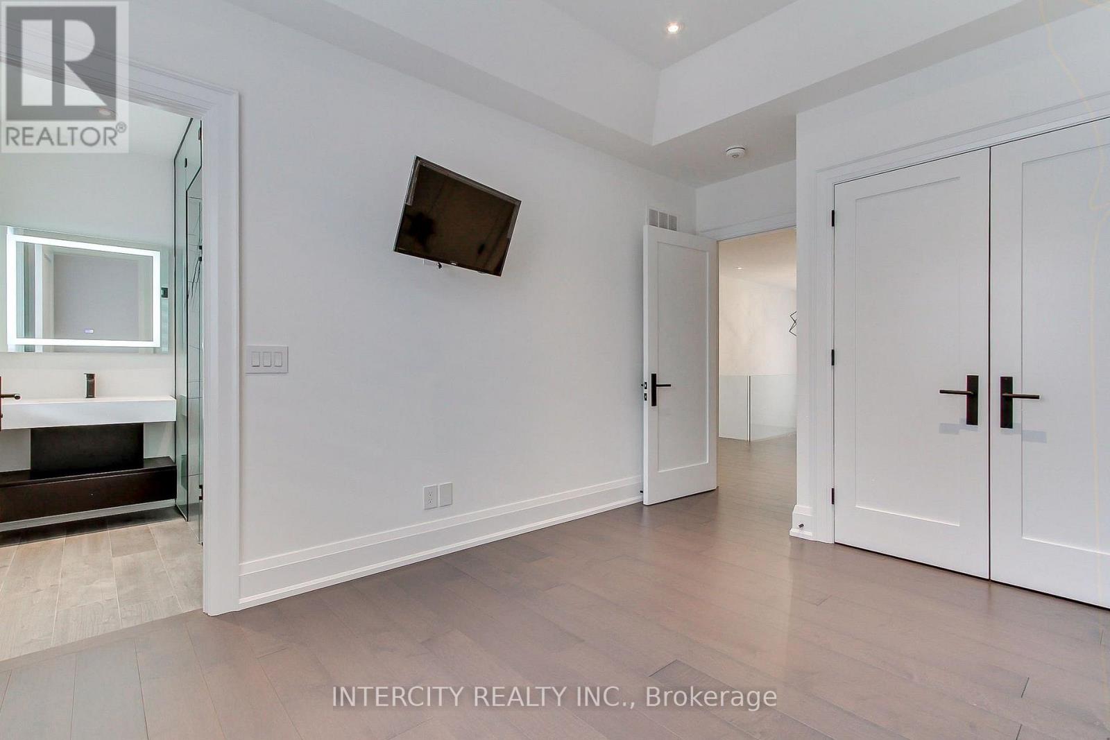 45 Nordale Crescent, Toronto, ON photo 31