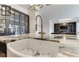 45 Nordale Crescent, Toronto, ON M6M2Z9 Photo 13