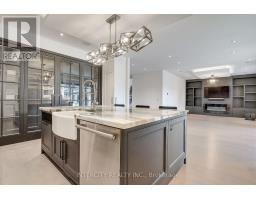 45 Nordale Crescent, Toronto, ON M6M2Z9 Photo 14