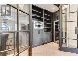 45 Nordale Crescent, Toronto, ON M6M2Z9 Photo 15