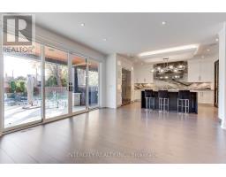 45 Nordale Crescent, Toronto, ON M6M2Z9 Photo 19